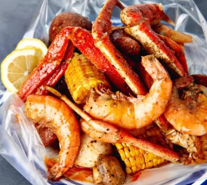Chefs special- Seafood Boil in a Bag